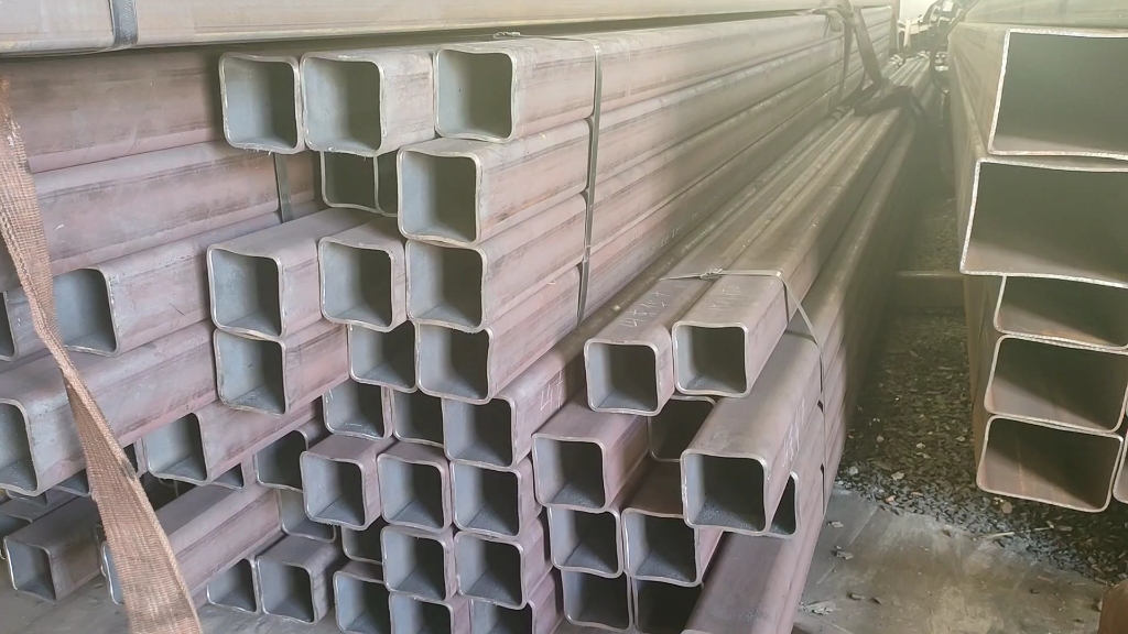 聊城16Mn厚壁无缝方管在冷弯型钢领域的应用与优势